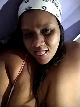 Snapshot of Raposagg_ chatting on January 9, 2025, 11:45 pm Raposagg  online show from January 9, 2025, 11:45 pm