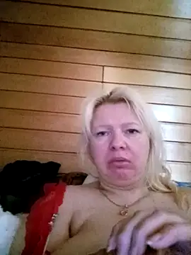Snapshot of Lauri_scherri chatting on September 27, 2025, 11:48 am Lauri scherri online show from September 27, 2025, 11:48 am