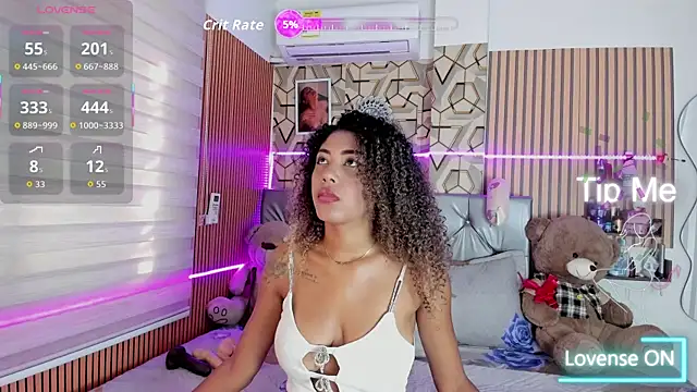 Snapshot of charlotteone chatting on November 2, 2025, 12:07 pm charlotteone online show from November 2, 2025, 12:07 pm