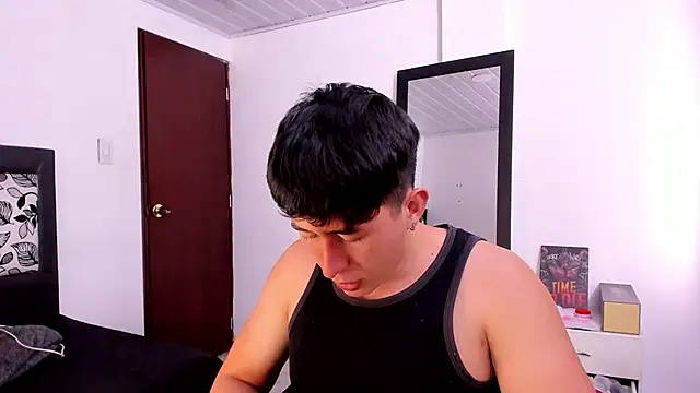 setsuna10 online show from January 14, 2025, 8:48 pm