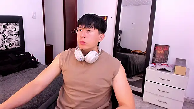 setsuna10 online show from March 6, 2025, 7:43 pm