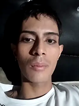 Snapshot of DOMINANTE_KLOE_ chatting on March 5, 2025, 1:31 am DOMINANTE KLOE online show from March 5, 2025, 1:31 am