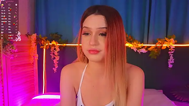 AlinaWalters online show from November 28, 2025, 9:06 pm