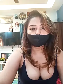 Snapshot of Cute-mona chatting on February 8, 2026, 10:40 am Cute-mona online show from February 8, 2026, 10:40 am