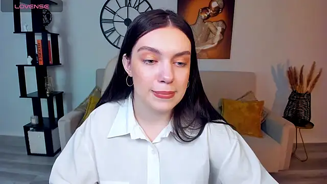 DaniellaLovely online show from March 12, 2025, 11:20 am