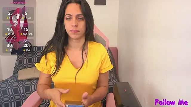 vittorialombardi   online show from March 1, 2026, 7:21 am