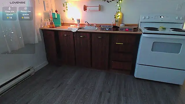 Kittyymaze1 online show from January 28, 2025, 12:32 pm