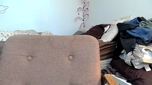 Kittyymaze1 online show from May 28, 2026, 12:24 pm