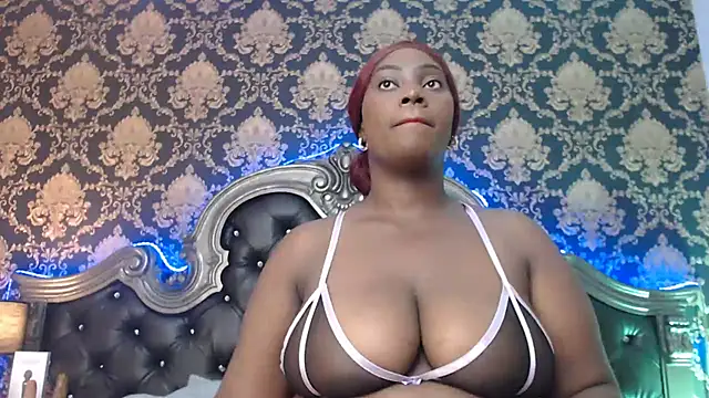 ToriJackes online show from October 2, 2025, 7:32 pm