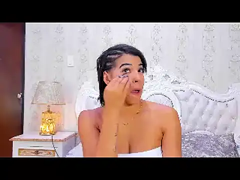 TiaraRosse online show from January 25, 2025, 11:34 am