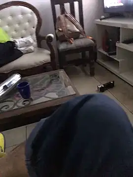 Snapshot of macg96 chatting on December 17, 2024, 4:34 am macg96 online show from December 17, 2024, 4:34 am