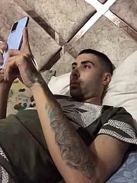 Snapshot of macg96 chatting on February 28, 2025, 3:48 am macg96 online show from February 28, 2025, 3:48 am