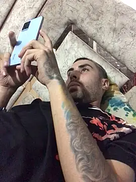 Snapshot of macg96 chatting on March 6, 2025, 2:09 am macg96 online show from March 6, 2025, 2:09 am