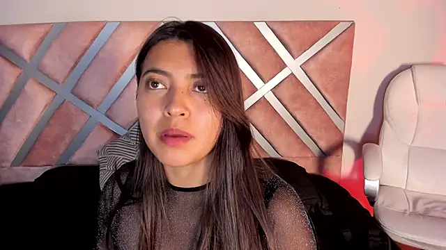 Snapshot of Rebeca_Williams_ chatting on January 21, 2025, 2:33 am Rebeca Williams online show from January 21, 2025, 2:33 am