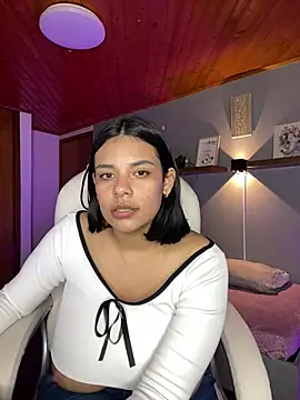 Snapshot of Isabella_boobd chatting on January 31, 2025, 12:28 am Isabella boobd online show from January 31, 2025, 12:28 am