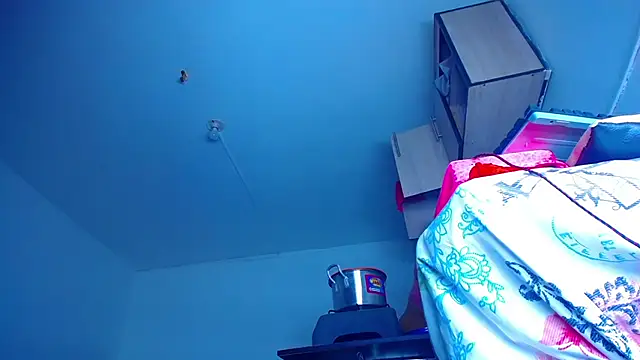 Ts veryhot online show from February 12, 2026, 1:06 pm