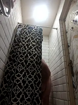 FloatyElkhound online show from April 16, 2026, 6:47 am