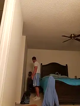 Snapshot of Bigtater1999 chatting on September 16, 2025, 1:50 am Bigtater1999 online show from September 16, 2025, 1:50 am