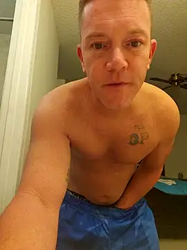 Snapshot of Bigtater1999 chatting on October 2, 2025, 1:34 am Bigtater1999 online show from October 2, 2025, 1:34 am