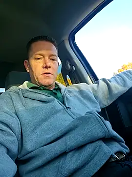 Snapshot of Bigtater1999 chatting on November 6, 2025, 12:39 pm Bigtater1999 online show from November 6, 2025, 12:39 pm