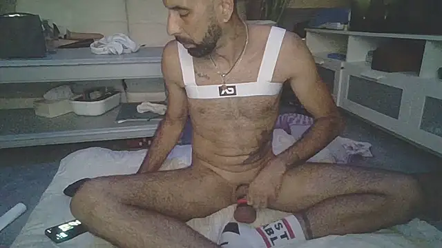 arrow13680 online show from September 21, 2025, 12:56 am