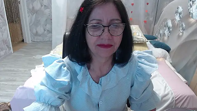 Snapshot of OlgaHottie chatting on February 26, 2026, 11:37 pm OlgaHottie online show from February 26, 2026, 11:37 pm