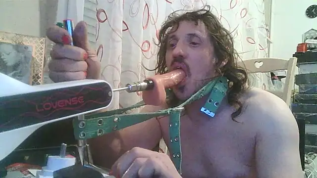 cyril020202 online show from March 4, 2026, 12:05 am