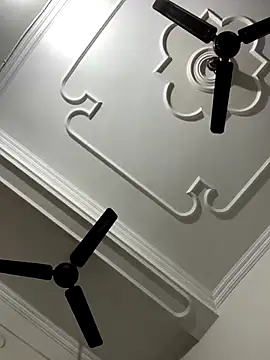 John desihunk online show from December 22, 2025, 5:21 pm