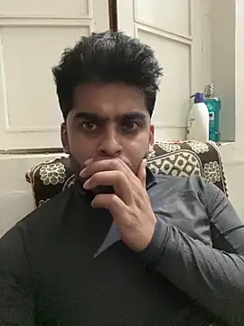 Snapshot of John_desihunk chatting on May 17, 2026, 8:16 pm John desihunk online show from May 17, 2026, 8:16 pm