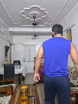 Snapshot of John_desihunk chatting on May 24, 2026, 9:36 am John desihunk online show from May 24, 2026, 9:36 am