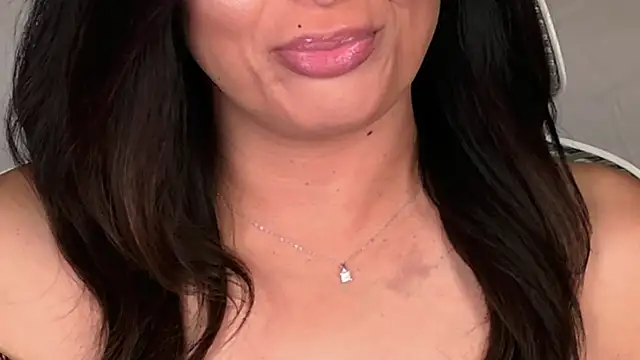 xprettysmilex online show from July 23, 2026, 7:23 pm