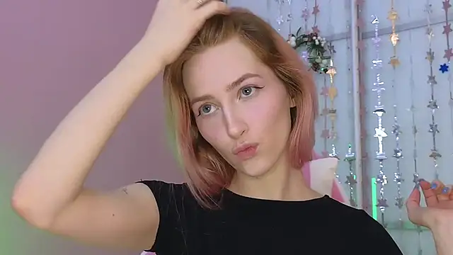 MichaDenver online show from December 19, 2024, 5:18 pm