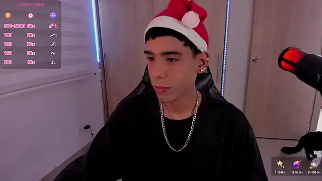 aldrinwhite online show from December 29, 2024, 8:48 pm