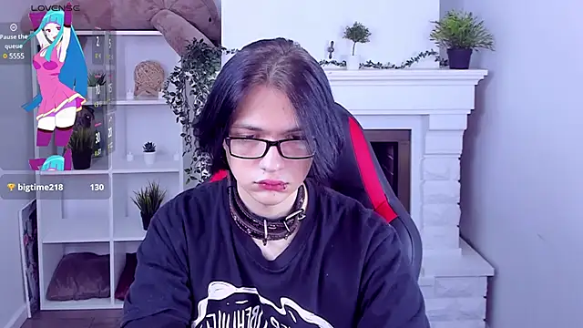 Snapshot of Justin_Care chatting on February 3, 2025, 12:15 am Justin Care online show from February 3, 2025, 12:15 am