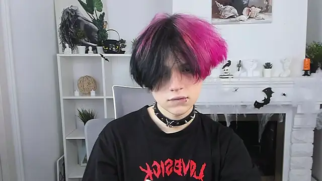 Justin Care online show from October 23, 2025, 12:37 pm