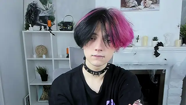 Justin Care online show from October 28, 2025, 1:03 pm