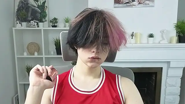 Justin Care online show from November 11, 2025, 12:27 pm