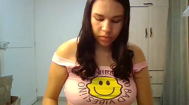 Indirasex 44 online show from February 6, 2025, 4:21 am