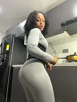 Melany Williams online show from October 9, 2025, 1:58 am