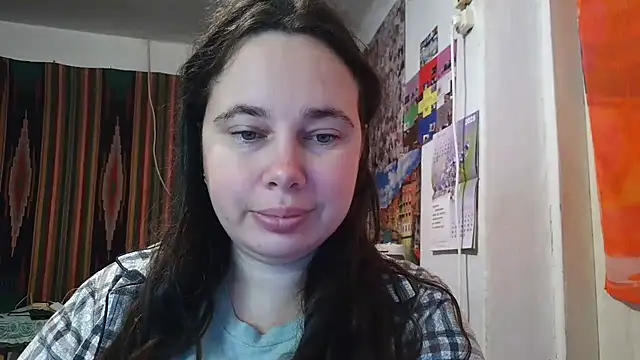 Cora Maro online show from October 13, 2025, 11:27 pm