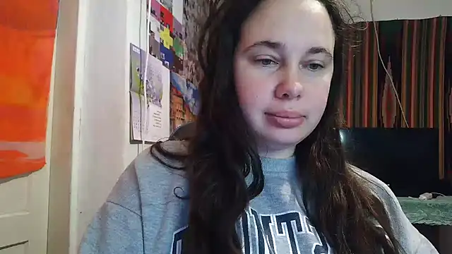 Cora Maro online show from October 23, 2025, 1:43 pm