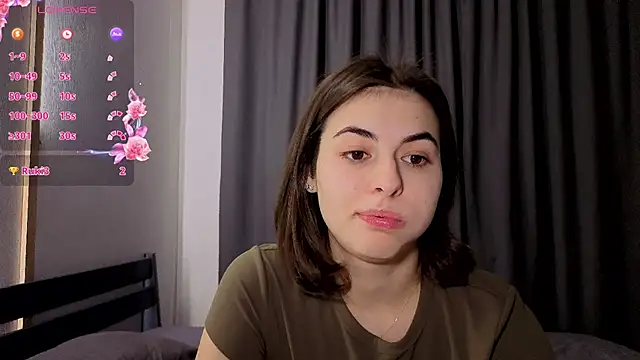 Snapshot of AmiCumOn chatting on October 9, 2025, 12:36 pm AmiCumOn online show from October 9, 2025, 12:36 pm