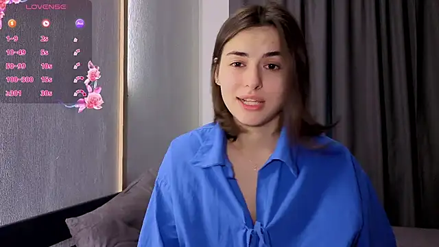 Snapshot of AmiCumOn chatting on October 20, 2025, 9:43 am AmiCumOn online show from October 20, 2025, 9:43 am