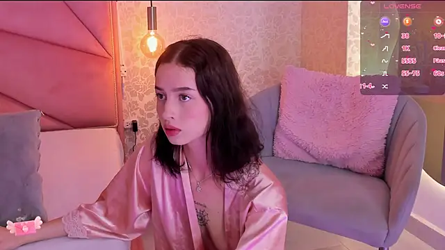 Snapshot of salome-brown chatting on December 10, 2024, 5:11 pm salome-brown online show from December 10, 2024, 5:11 pm