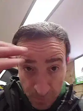 Snapshot of openlegsforyou chatting on January 16, 2026, 7:56 am openlegsforyou online show from January 16, 2026, 7:56 am