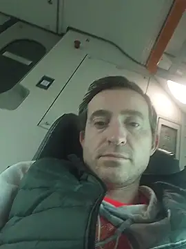 Snapshot of openlegsforyou chatting on March 4, 2026, 10:21 am openlegsforyou online show from March 4, 2026, 10:21 am