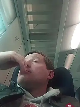 Snapshot of openlegsforyou chatting on March 30, 2026, 12:17 pm openlegsforyou online show from March 30, 2026, 12:17 pm