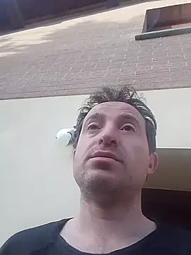 Snapshot of openlegsforyou chatting on April 16, 2026, 6:03 am openlegsforyou online show from April 16, 2026, 6:03 am