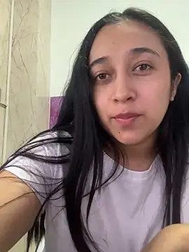 cata megan online show from December 8, 2024, 10:41 am