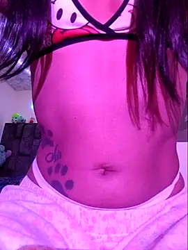 Nicole420squirt online show from September 30, 2025, 8:25 pm